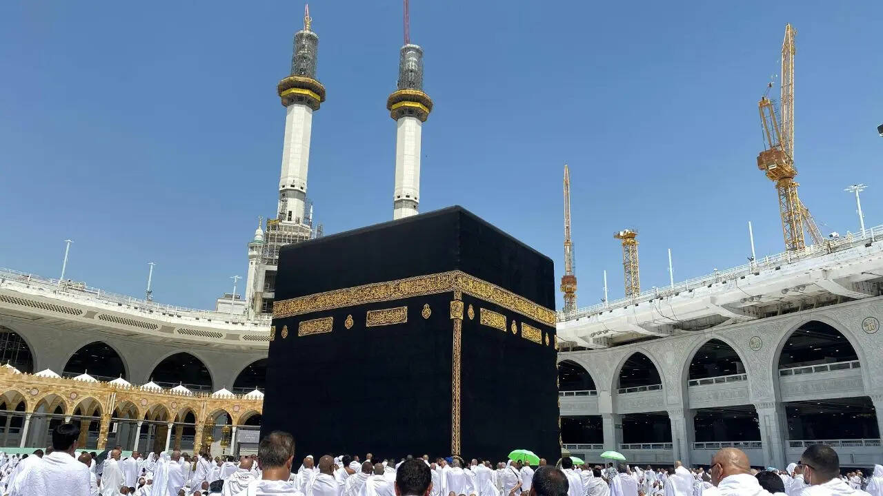 Economy Umrah Package
